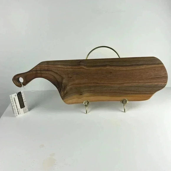Charcuterie Wood Board 21”x6”x1” NEW NEVER USED made DAKOTA TIMBER CO HARDWOOD - Picture 4 of 7